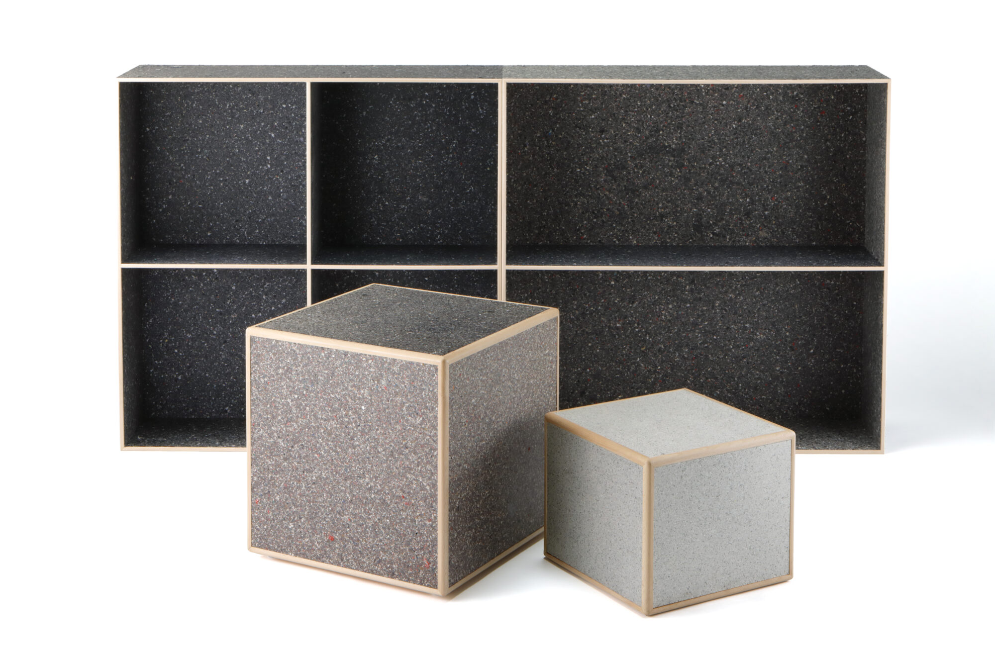 PANECO®を使用した家具
